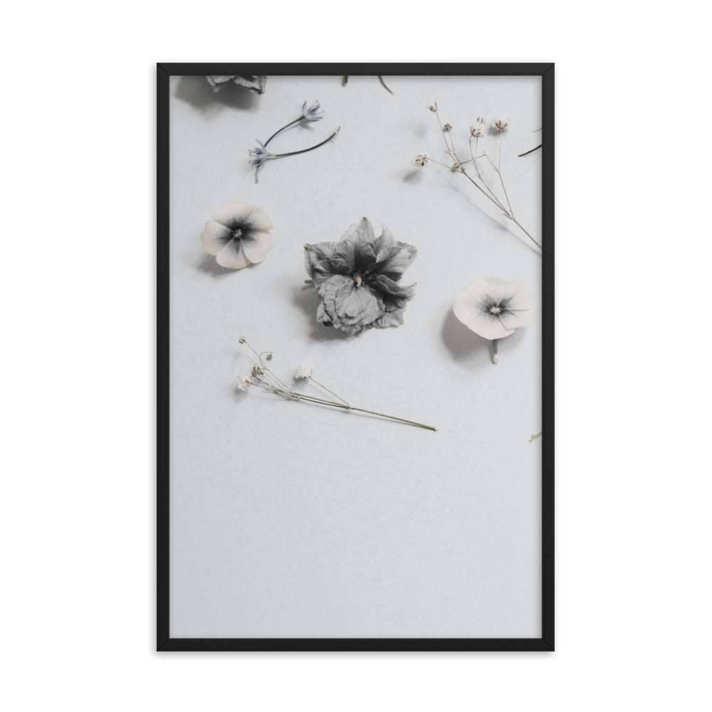 whiteblossoms - Framed poster